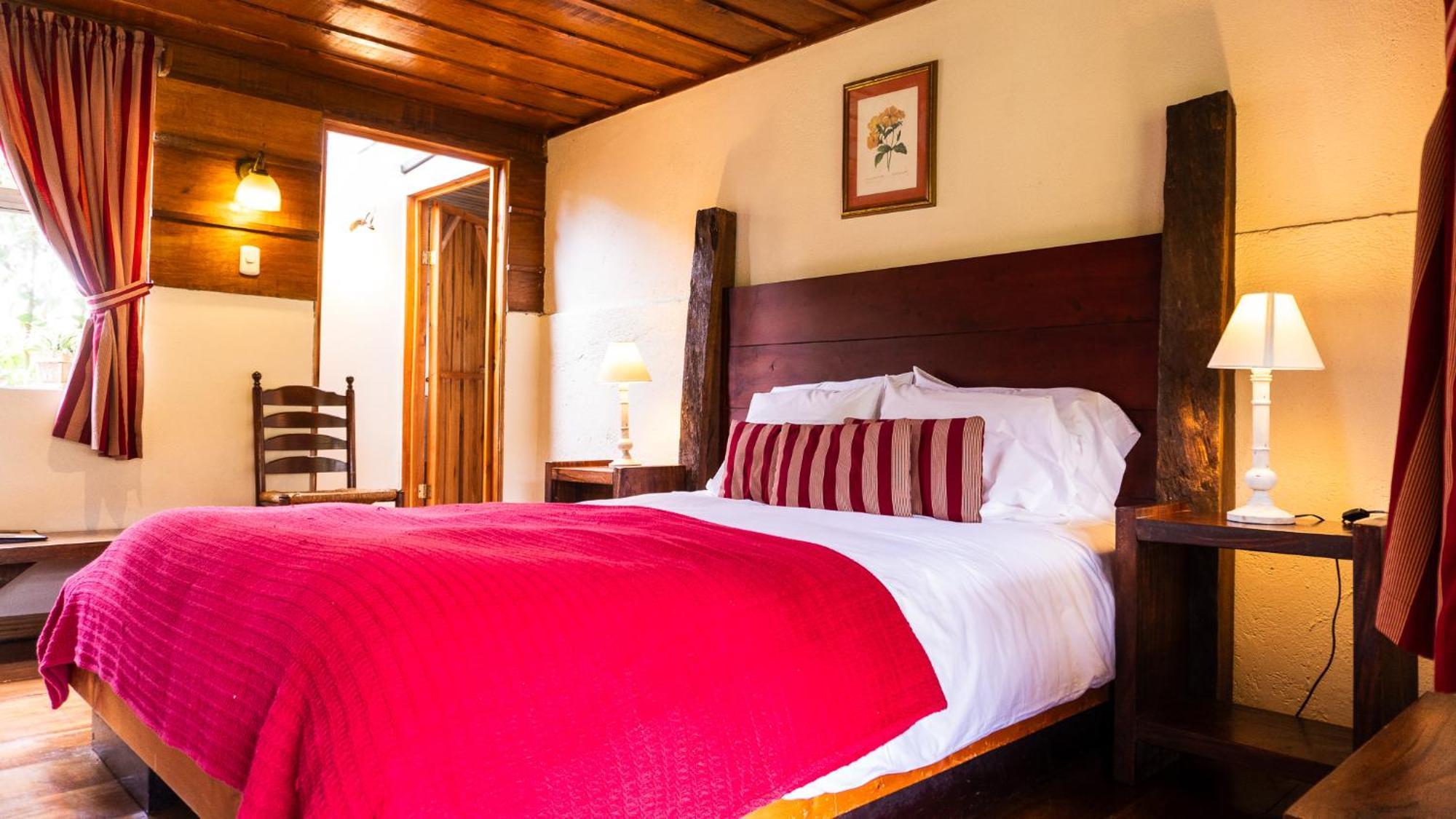 Poas Volcano Lodge Vara Blanca  외부 사진